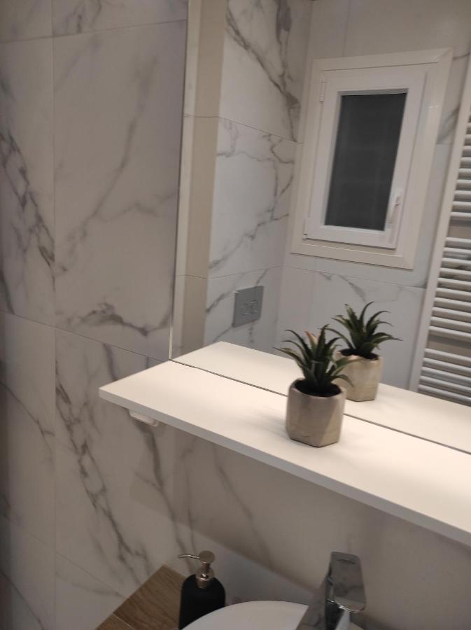 Athenian Center Athens Koukaki Apartment Bagian luar foto